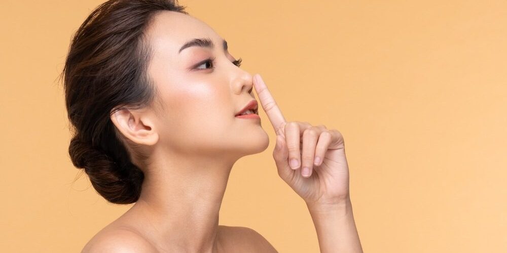 ผู้หญิงที่มีทรงจมูกเรียกทรัพย์